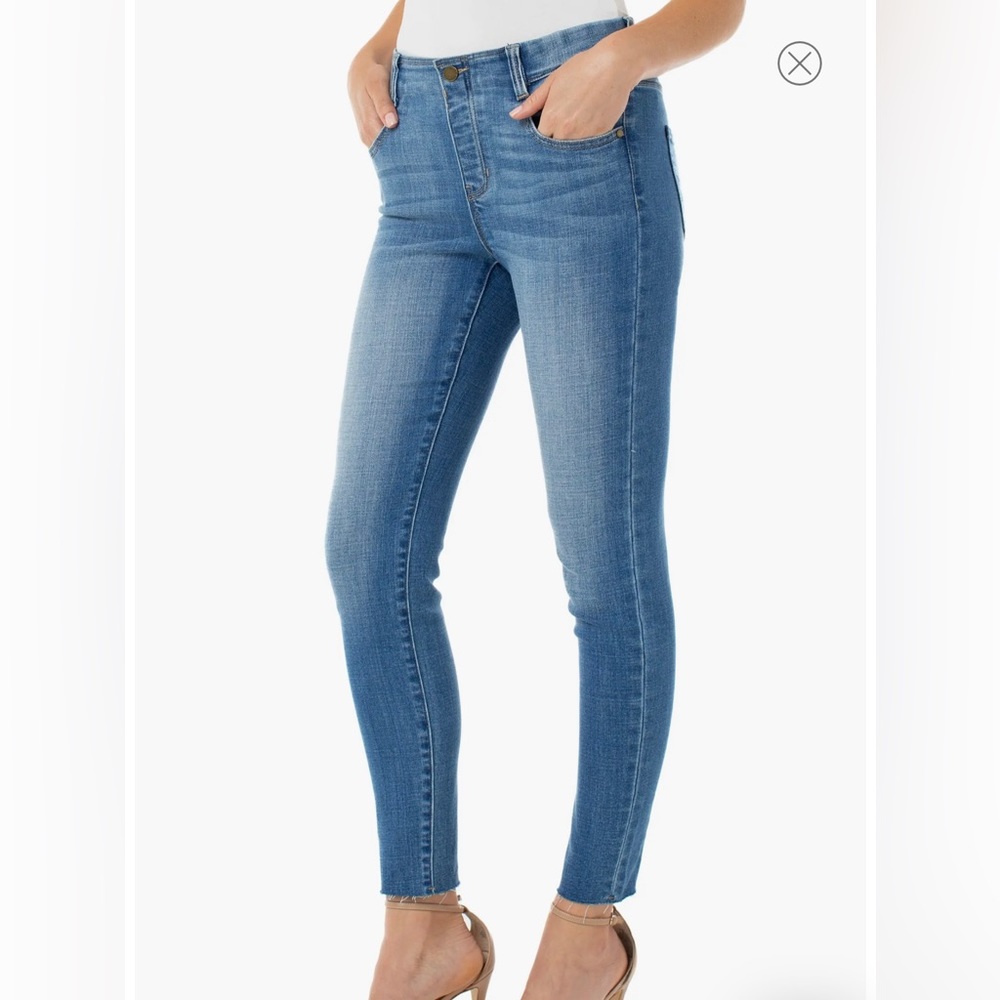 Liverpool Gia Glider Pull-On Skinny Jeans Cape Town raw hem